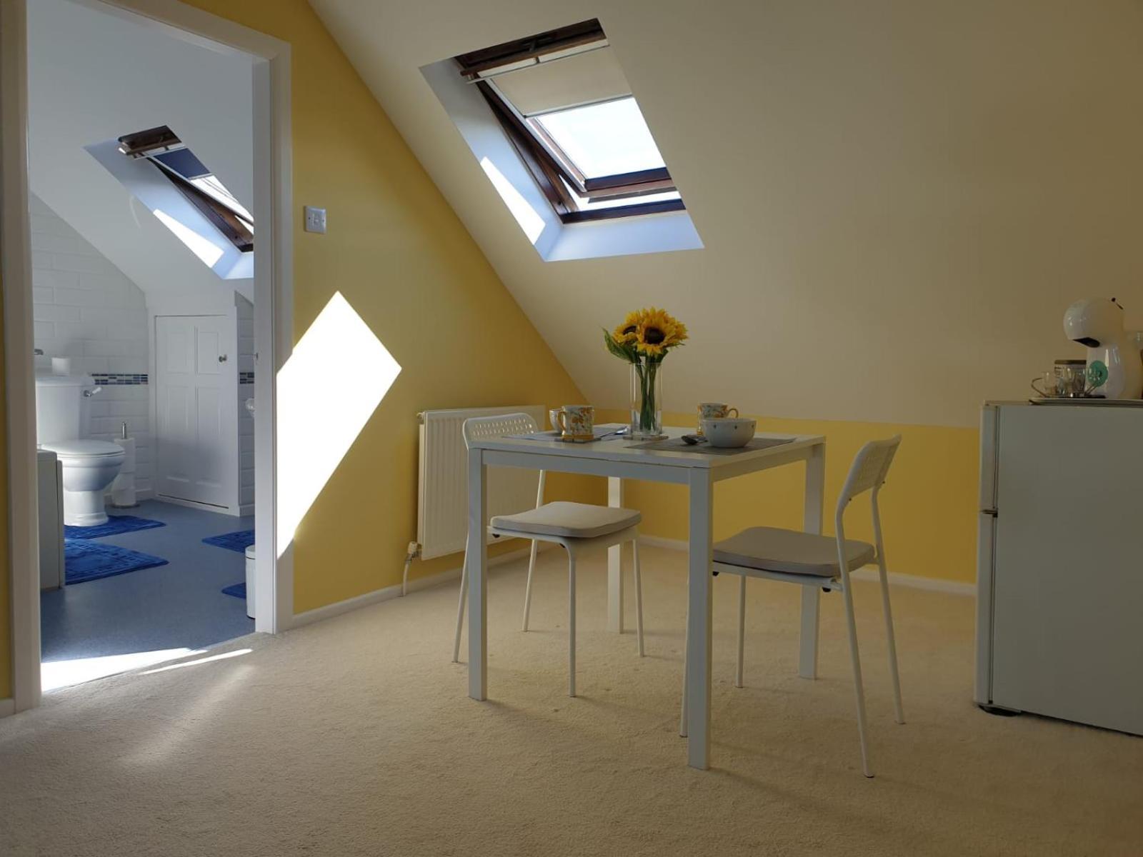 The Old Cornstore A Beautiful Suite Overlooking The Sea Drummore Exteriör bild